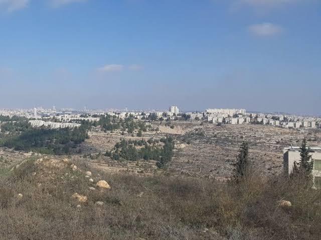 محافظة القدس: سياسة ضم تدريجي..