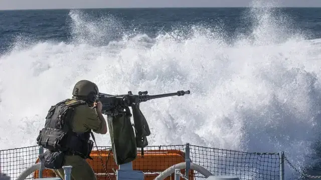 25 شهراً على الإغلاق