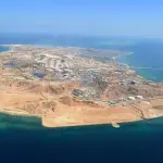 ترامب يفكر السيطرة على جزيرة قشم لاعلان النصر على إيران