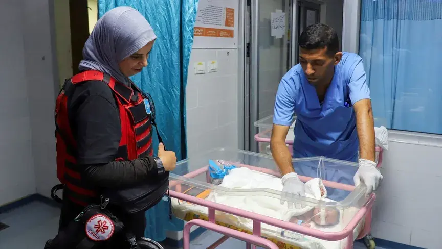 منظمة الأمم المتحدة تواجه صعوبات في إيصال اللقاحات والمعدات الأساسية إلى الأطفال وسط أزمة وقف النار الهش