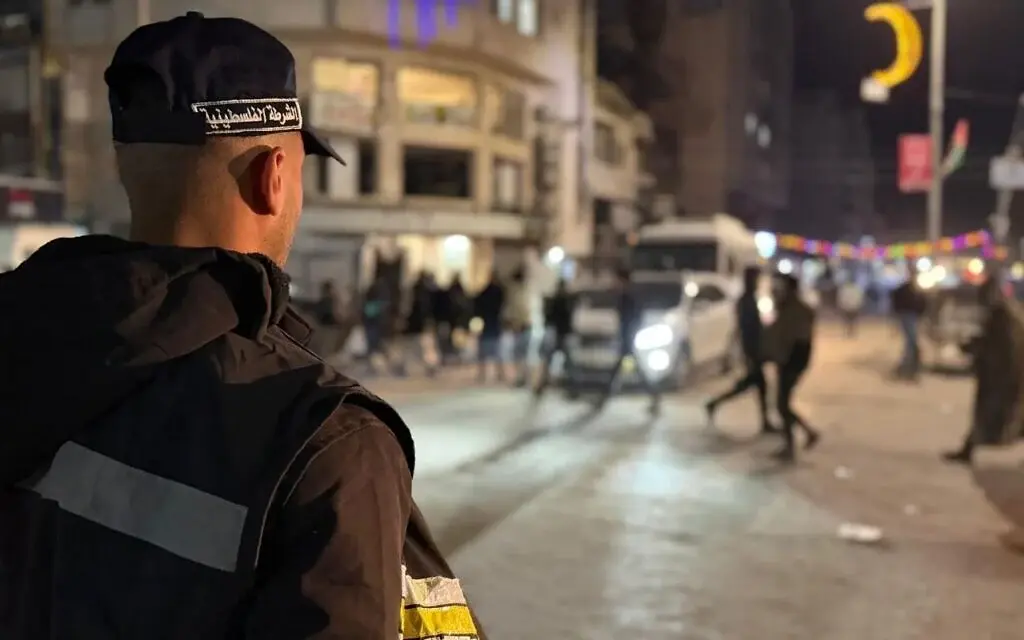 مشروع دولي لإعادة هيكلة الأمن في غزة يثير تساؤلات بشأن التمويل والتنسيق السياسي ودور حماس وإسرائيل