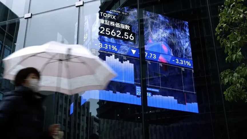 تقلص رهانات خفض الفائدة الأميركية مع بقاء المستثمرين تحت ضغط التضخم والاضطرابات الجيوسياسية