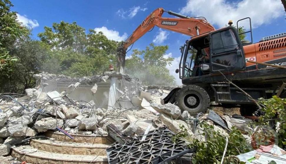 هدم بناية في سلوان بالقدس يشرد نحو 100 فلسطيني