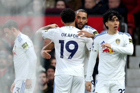 أوكافور يقود ليدز لانتصار ثمين على مانشستر يونايتد في الدوري الإنجليزي