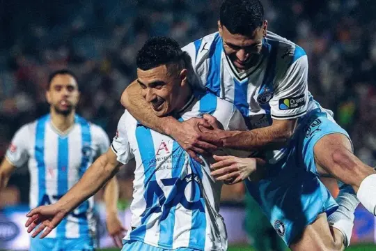 فيديو: بيراميدز يتوج بلقب كأس مصر للمرة الثانية بعد فوز مثير على زد إف سي