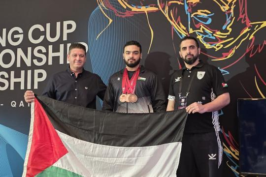 محمد حمادة يحصد 4 برونزيات في بطولتي العرب وغرب آسيا لرفع الأثقال