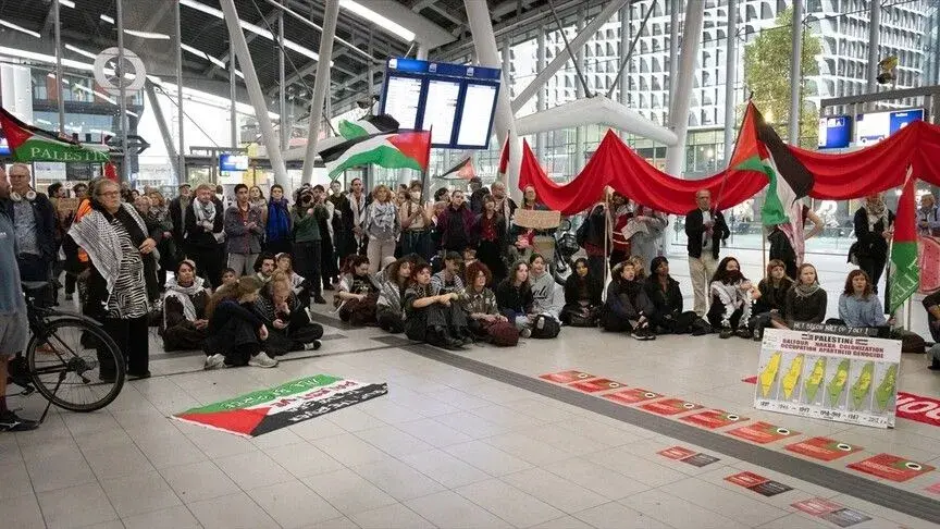 تنديدًا بالهجمات الإسرائيلية على فلسطين