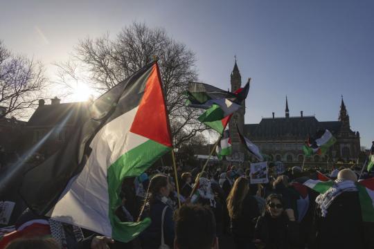 تقدير موقف: ما بعد الشلل الدبلوماسي.. استراتيجية تحويل الاعترافات الدولية والقضاء الجنائي إلى قواعد ضغط موجبة لإنهاء الاحتلال