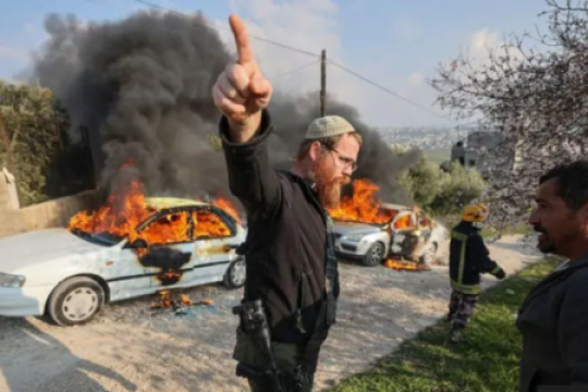 أكثر من 700 حريق أشعلها المستوطنون في الضفة منذ بدء الحرب على غزة