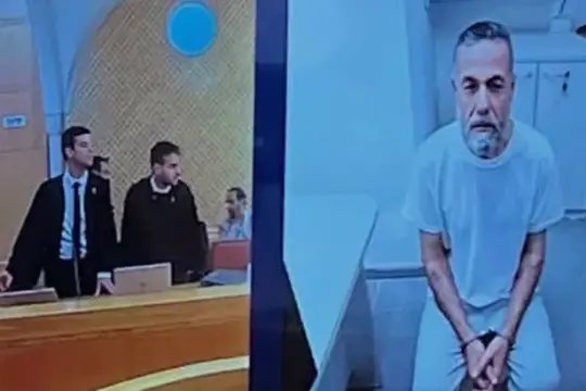 الديمقراطية تدعو لتدخل دولي عاجل لإنقاذ الأسير الطبيب حسام أبو صفية