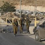 حصار الخليل يدخل يومه السابع.. نزوح آلاف الفلسطينيين وشلل اقتصادي يضرب المدينة