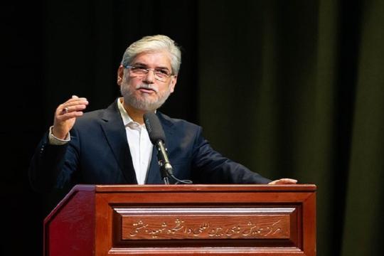 إيران تعلن استعدادها لتوفير التعليم الافتراضي للنساء الافغانيات