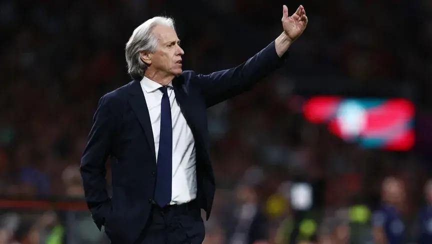 جيسوس يفتح الباب أمام عودة رونالدو إلى منتخب البرتغال
