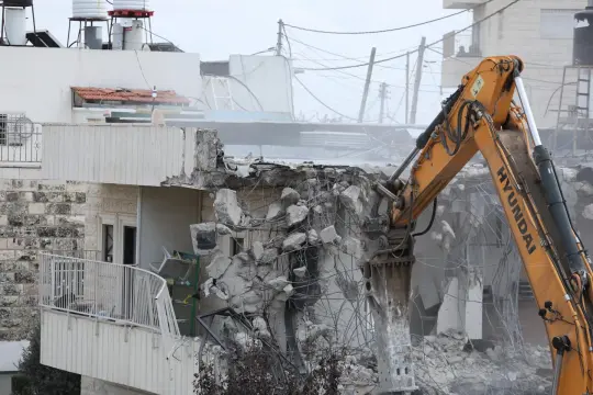 وزارة شؤون القدس: هدم بناية واد قدوم جريمة تهجير قسري وسياسة تمييز عنصري