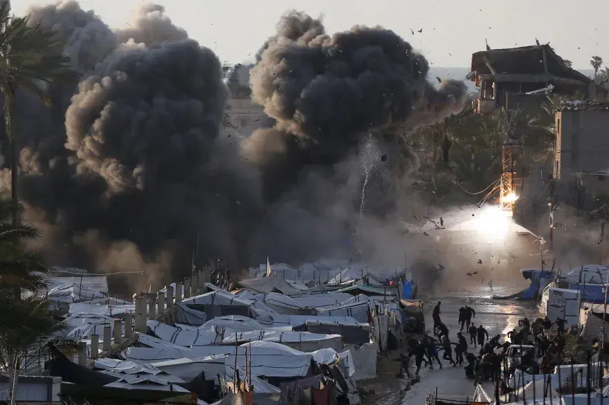 الحركة تبلغ الوسطاء في القاهرة رفضها مناقشة السلاح قبل تنفيذ شروط وقف إطلاق النار وخطة الانسحاب