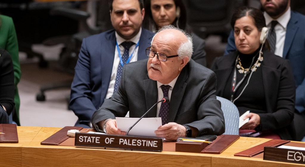 رياض منصور يدعو إلى تمكين الآليات الدولية من الوصول إلى الأراضي الفلسطينية المحتلة وضمان حماية الضحايا ومساءلة مرتكبي الانتهاكات