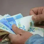 أسعار صرف العملات مقابل الشيكل الإسرائيلي اليوم الأحد