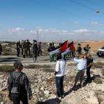 موجة اعتداءات للمستوطنين في رام الله والقدس والخليل تشمل إحراق منشأة وإصابات وقطع طرق