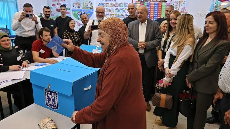 تقرير في مجلة «ناشونال إنترست» يسلط الضوء على تأثير الأحزاب العربية في موازين القوى داخل الكنيست