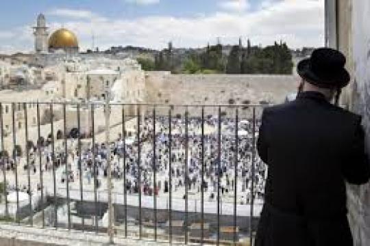 محافظة القدس: "قانون المؤذن" إعلان حرب دينية واستهداف مباشر لحرية العبادة