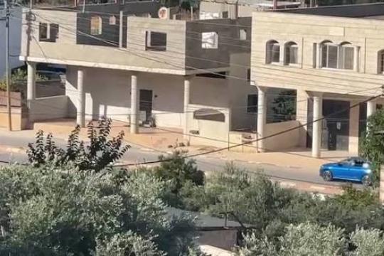 إصابة فلسطينيين في هجوم للمستوطنين على بلدة بيت فوريك شرق نابلس