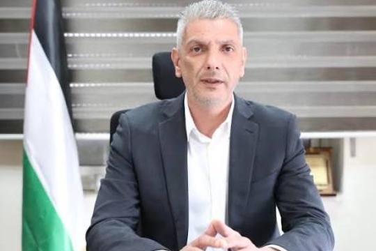 رائد أبو الحمص يدعو المجتمع الدولي إلى تحرك عاجل لإنقاذ الأسرى الفلسطينيين من الانتهاكات داخل السجون الإسرائيلية