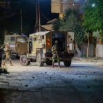 الاحتلال يعتقل أربعة فلسطينيين خلال اقتحامات في جنين ويحوّل منزلاً إلى ثكنة عسكرية
