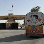 تقرير إسرائيلي: مصر تضغط لإعادة فتح معبر رفح أمام البضائع وإسرائيل ترفض