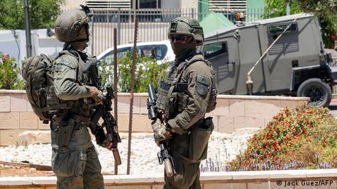 مؤرخ إسرائيلي: ما يجري في الضفة الغربية يفاقم أزمة الثقة لدى إدارة ترامب ونتنياهو يواجه ضغوطاً متزايدة