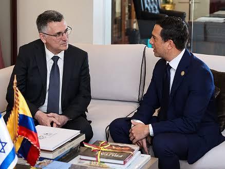 خلال زيارة وزير الخارجية الإسرائيلي غدعون ساعر إلى كيتو، الجانبان يوقعان مذكرتي تفاهم للتعاون الأمني والاقتصادي ويعلنان توسيع الشراكة في الزراعة والاستثمار.