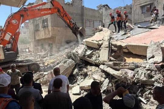 الدفاع المدني في غزة: نحتاج إلى 8 سنوات لانتشال الجثامين من تحت الأنقاض