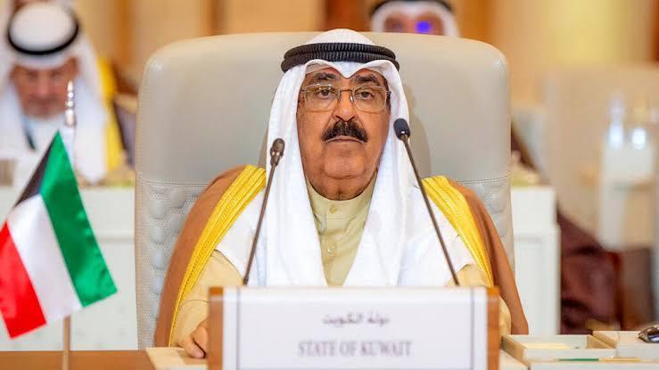 المرسوم يعدّل قانون الجنسية ويحرم من اكتسبوا الجنسية بالتجنّس من التصويت أو الترشح أو التعيين في الهيئات النيابية، وسط استمرار حملة واسعة لمراجعة ملفات الجنسية
