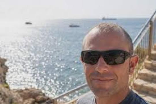 استشهاد الشاب سفيان أبو ليل برصاص الاحتلال في مخيم قلنديا شمال القدس