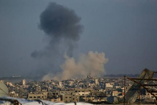 شهيدان في قصف إسرائيلي استهدف منطقة السلاطين غرب بيت لاهيا شمال قطاع غزة