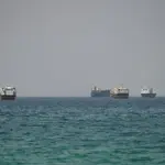 النفط يتراجع مع تحرك صيني لاحتواء هجمات الحوثيين على منشآت سعودية