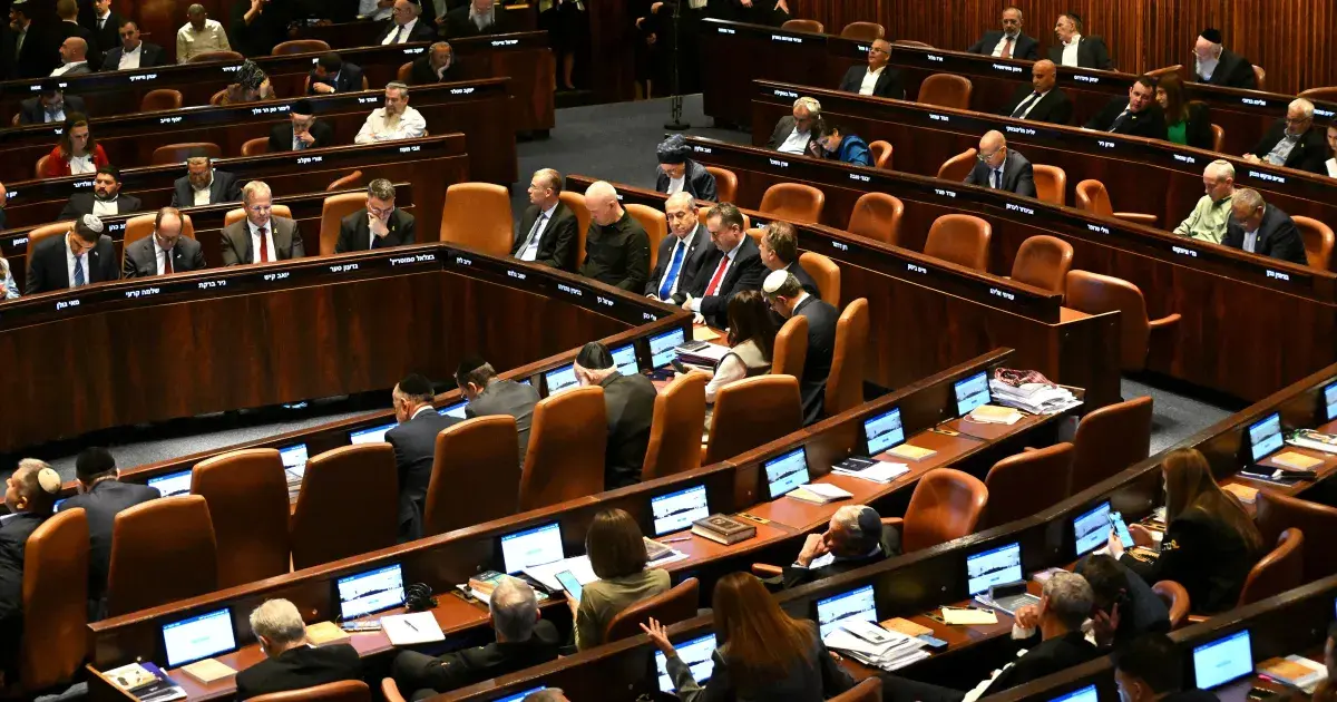 الحرب على إيران لا تُعد سببًا لتأجيل المصادقة والميزانية قد تُقر من دون قانون التسويات