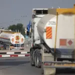 دخول 5 شاحنات غاز طهي إلى قطاع غزة وتوزيعها على أكثر من 12 ألف مواطن