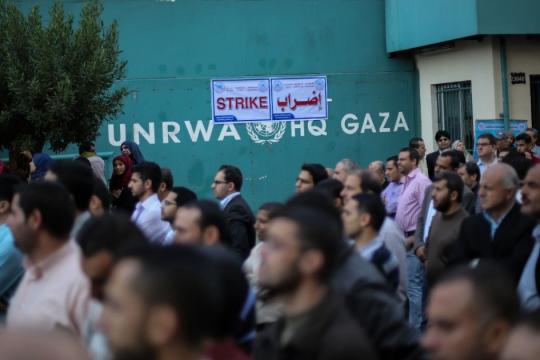 اتحاد موظفي "أونروا" في غزة يعلن عصياناً إدارياً شاملاً بدءاً من 14 مارس