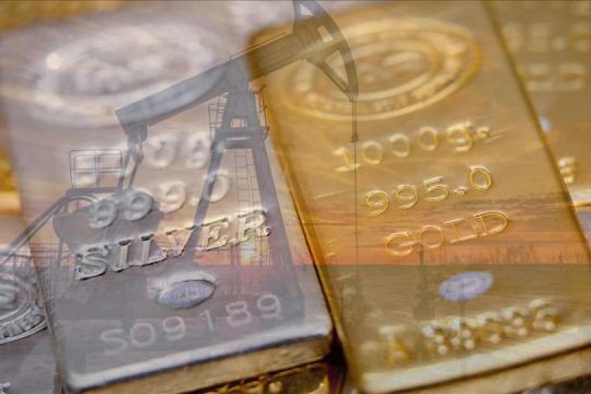 الذهب يرتفع مع توجه المستثمرين للملاذات الآمنة وسط ضبابية الرسوم الأميركية