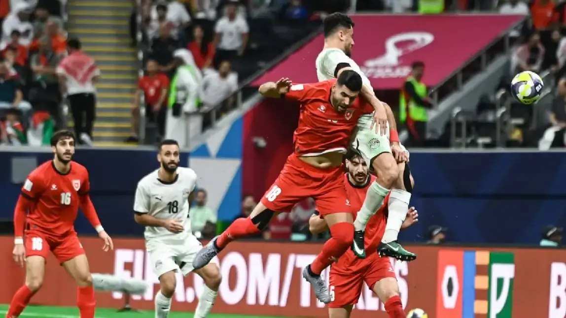 الأردن يطيح بمصر من كأس العرب بثلاثية نظيفة ويحصد العلامة الكاملة