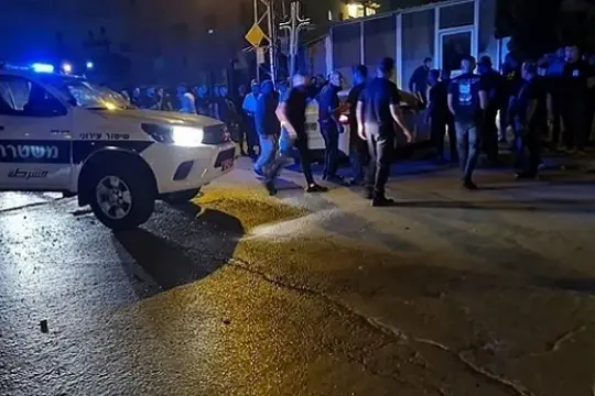 مقتل شاب في جسر الزرقاء وتصاعد جرائم العنف في المجتمع العربي