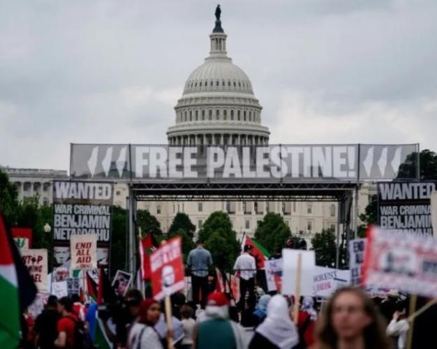 103 نواب ديمقراطيين يؤيدون وقف المساعدات السنوية لإسرائيل وسط تحذيرات من تغيّر عميق في طبيعة العلاقات بين واشنطن وتل أبيب