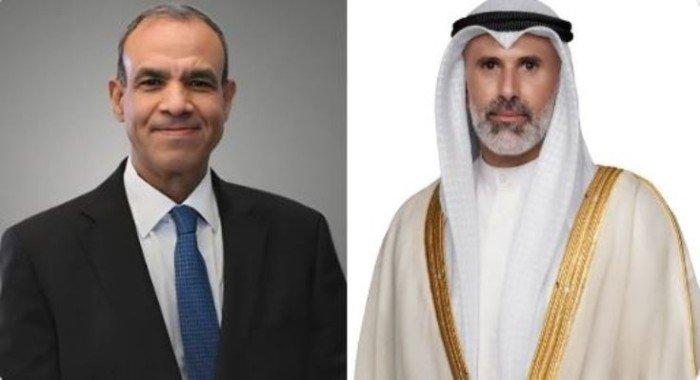 وزير الخارجية الكويتي يتلقى اتصالاً من نظيره المصري لمناقشة المستجدات الإقليمية والدولية