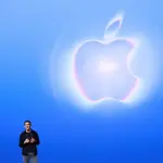 أبل تكشف عن iPhone 18 Pro وأول هاتف قابل للطي وتدفع بالذكاء الاصطناعي إلى قلب أجهزتها
