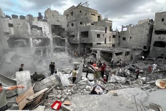 قصف منطقة الصبرة يدمّر 12 شقة سكنية ويضرّر 105 شقق أخرى في غزة