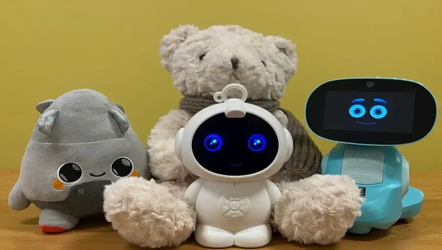 اختبارات تكشف انهيار أنظمة الحماية خلال المحادثات الطويلة… وخبراء يحذرون من آثار نفسية محتملة على الصغار