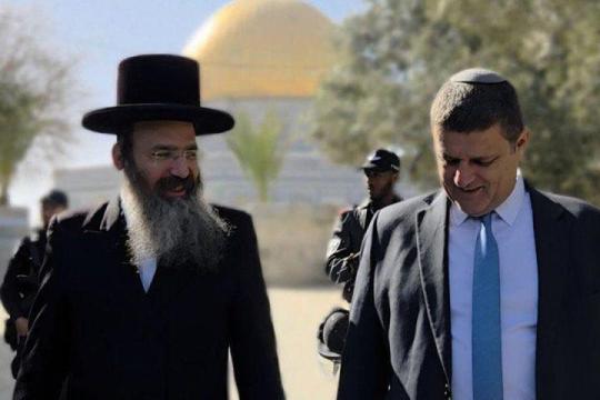 عضو الكنيست الإسرائيلي يقتحم المسجد الأقصى ويطالب بالسماح بالصلوات التلمودية خلال رمضان