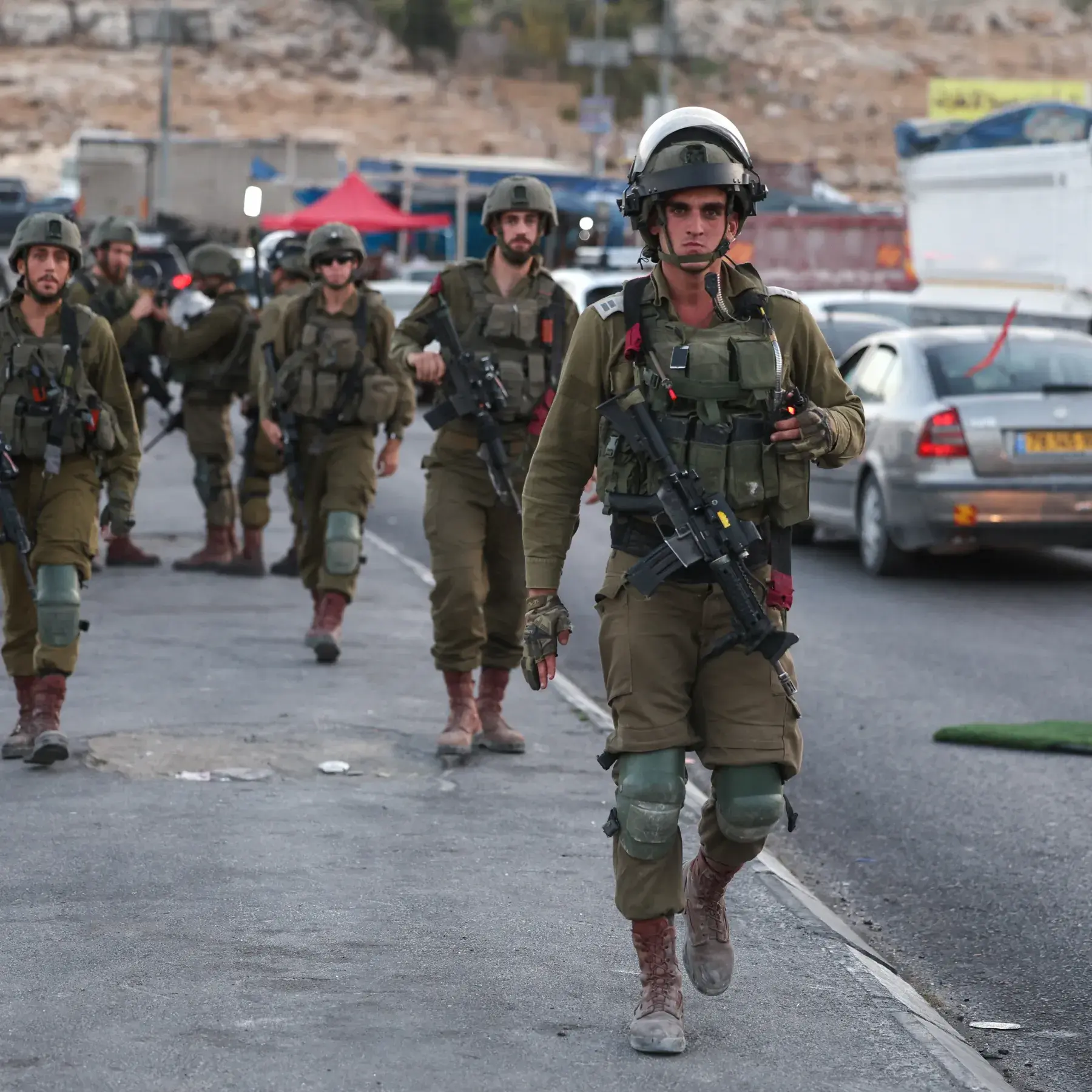 قوات الاحتلال تقتحم بلدة المغير وتعتقل 6 مواطنين من جنين