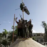 كاتس يزعم أن قوات سورية تفكر في التوغل بالجولان