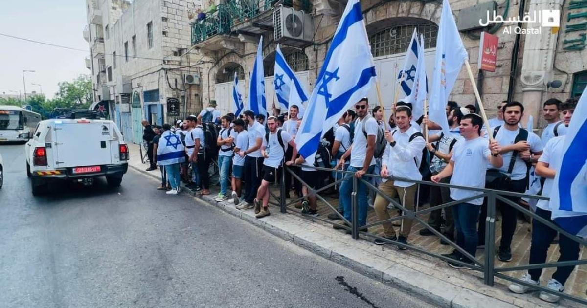 سلطات الاحتلال تفرض إجراءات مشددة في القدس القديمة وتُلزم التجار بإغلاق محالهم وسط تضييقات متصاعدة